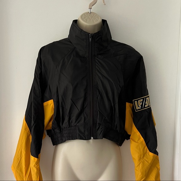Cropped Windbreaker from LF - Picture 3 of 12